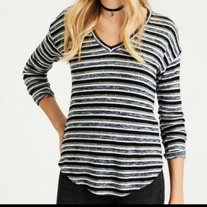 American Eagle Outfitters Soft &Sexy Striped Vneck